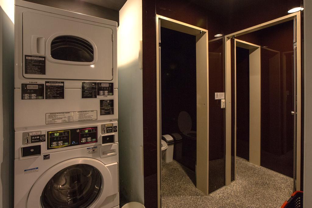 Fun Inn Taipei Hostel Dış mekan fotoğraf